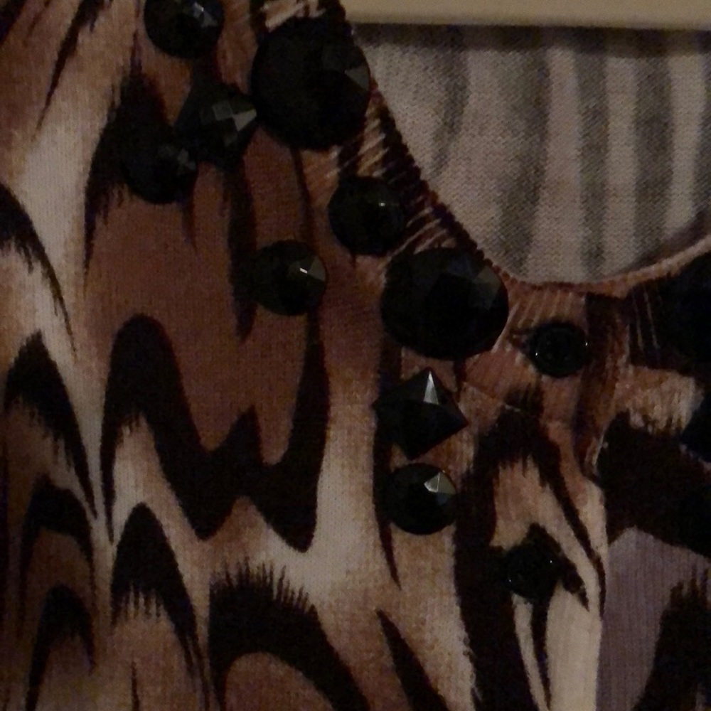 Sweater - Picture 3 of 3